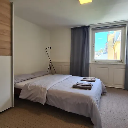 Kamus Apartment *