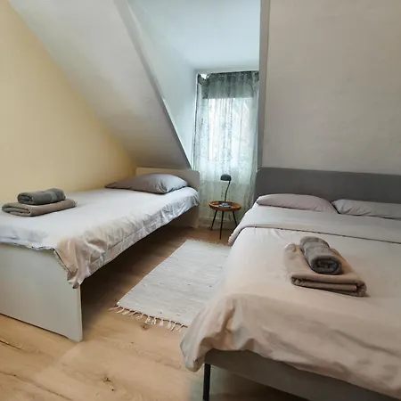 Kamus Baden-Baden