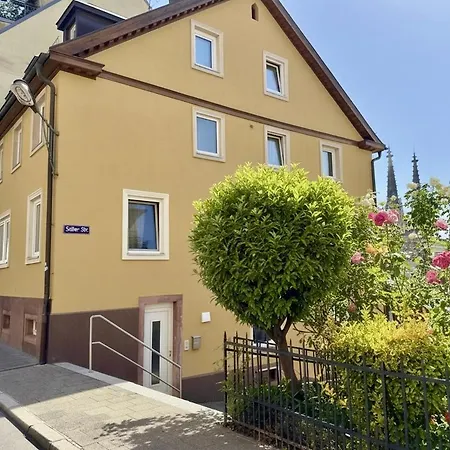 Kamus Apartament *